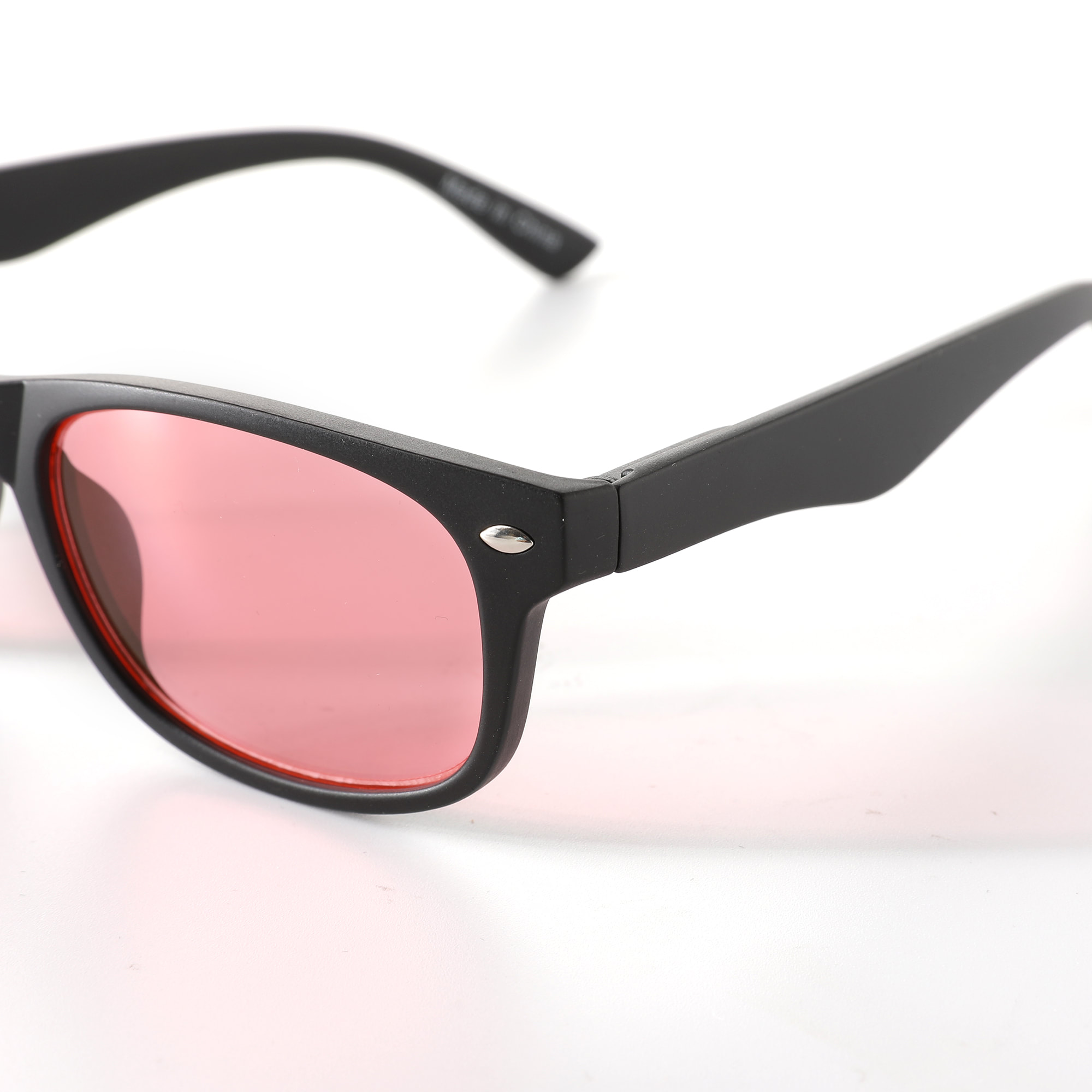 Wayfarer Style Fl 41 Light Sensitivity Glasses 
